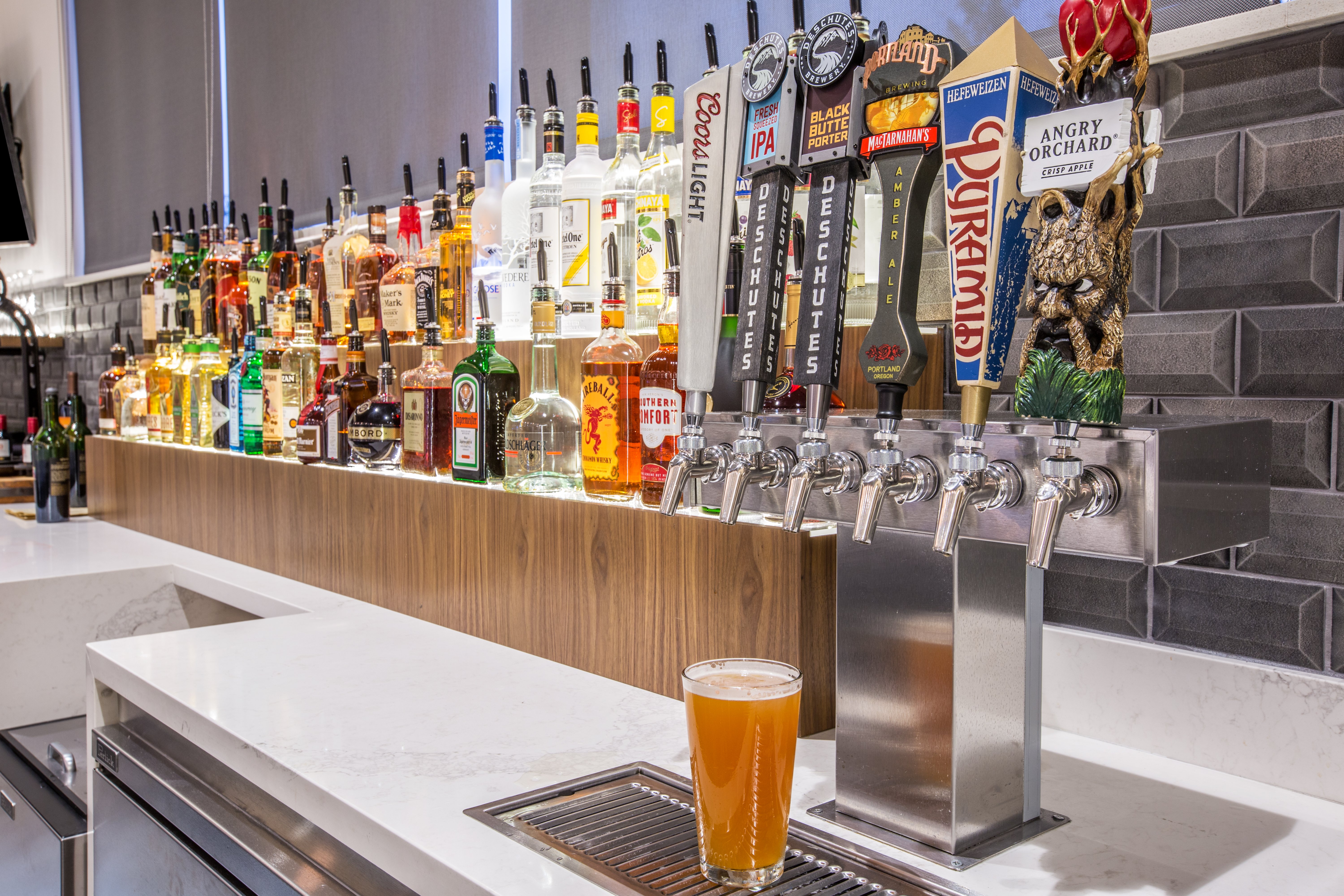 Open nightly until 11pm, our lounge features local beers and wine