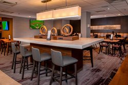  - Courtyard by Marriott Downtown Wilmington - I-95, Exit 7