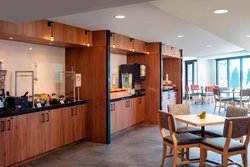  - Fairfield Inn & Suites by Marriott Warwick