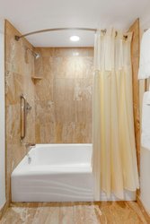  - Courtyard by Marriott Hotel Portsmouth