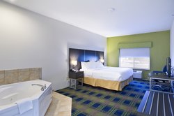  - Holiday Inn Express & Suites Vermillion