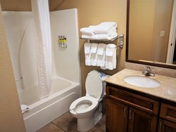  - Candlewood Suites Macon - I-75, Exit 169