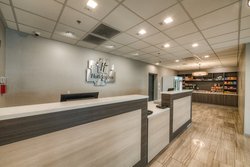  - Holiday Inn Tacoma Mall - I-5, Exits 128 & 129