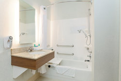  - Holiday Inn Express Airport West Las Vegas - I-15, Exit 36