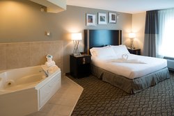  - Holiday Inn Express & Suites Chanhassen