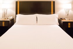  - Holiday Inn Express & Suites Chanhassen