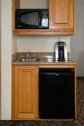  - Holiday Inn Express & Suites Chanhassen