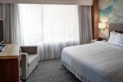  - Courtyard by Marriott Hotel Downtown Toronto