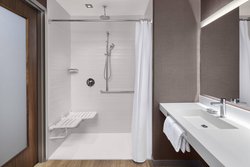  - AC Hotel by Marriott Downtown Louisville - I-65, Exit 136C