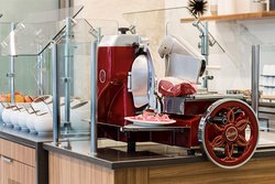  - AC Hotel by Marriott Downtown Louisville - I-65, Exit 136C