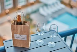  - Hotel Trio Healdsburg