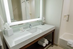  - Courtyard by Marriott Hotel Lake Jackson