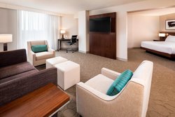  - Delta Hotel by Marriott Northeast Minneapolis - I-35, Exit 22