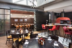  - Delta Hotel by Marriott Northeast Minneapolis - I-35, Exit 22