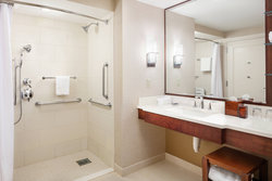  - Marriott Hotel Downtown Milwaukee - I-794, Exit 1E