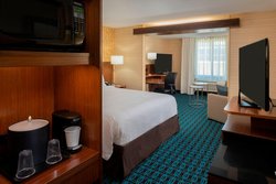  - Fairfield Inn & Suites by Marriott Batesville - I-55, Exit 243