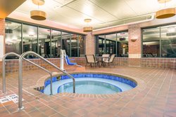  - Holiday Inn Manitowoc - I-43, Exit 149