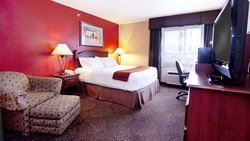  - Holiday Inn Express Jamestown - I-94, Exit 258