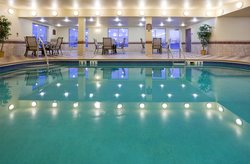  - Holiday Inn Express & Suites Grand Forks - I-29, Exit 138