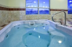  - Holiday Inn Express & Suites Grand Forks - I-29, Exit 138
