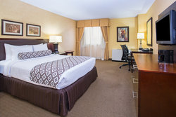  - Crowne Plaza Hotel Denver Airport - I-70, Exit 283