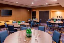  - Courtyard by Marriott Hotel North Bismarck - I-94, Exit 159
