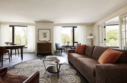  - Four Seasons Hotel Boston