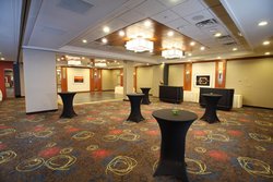 - Holiday Inn & Suites Waterfront Duluth - I-35, Exit 256B