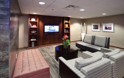  - Holiday Inn & Suites Waterfront Duluth - I-35, Exit 256B