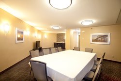  - Holiday Inn & Suites Waterfront Duluth - I-35, Exit 256B