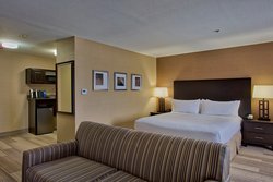  - Holiday Inn Express Costa Mesa