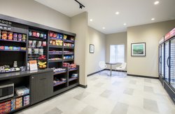  - Candlewood Suites Miami Executive Airport