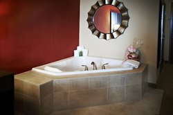  - Holiday Inn Hoover - I-459, Exits 13 & 13A