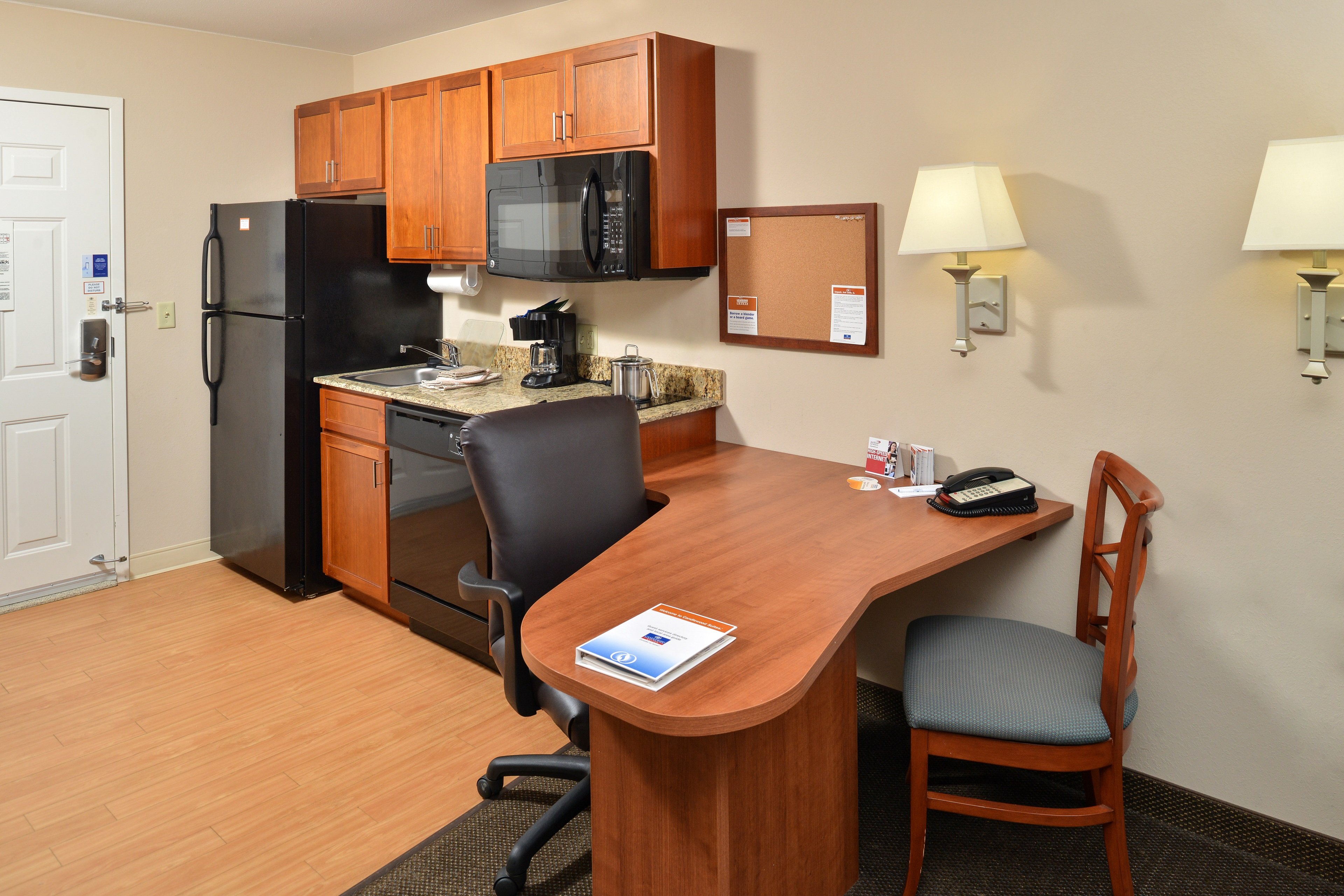 CANDLEWOOD SUITES CHAMBERSBURG-guestroom-Guest Room.jpg