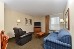  - Candlewood Suites Chambersburg - I-81, Exit 16