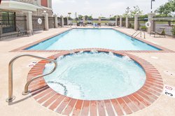  - Holiday Inn Express & Suites Southeast San Antonio