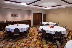  - Holiday Inn Express & Suites Pittsburg