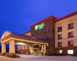  - Holiday Inn Express & Suites Winona