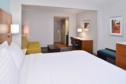  - Holiday Inn Express & Suites North Central Austin - I-35, Exit 240