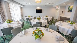  - Holiday Inn North Knoxville - I-75, Exit 108