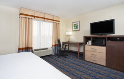  - Holiday Inn Express Berea - I-75, Exit 76
