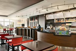  - Courtyard by Marriott Hotel McLean