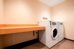  - Fairfield Inn & Suites by Marriott Downtown Duluth - I-35, Exit 256B