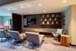  - Courtyard by Marriott Hotel Fresh Meadows