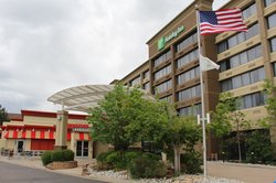  - Holiday Inn Lakewood