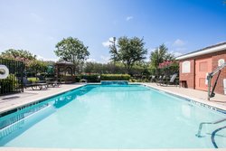  - Holiday Inn Express & Suites Grand Prairie - I-20, Exit 456