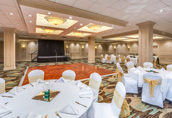  - Crowne Plaza Hotel Executive Center Baton Rouge - I-10, Exit 158