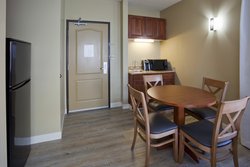  - Holiday Inn & Suites Maple Grove - I-94 & I-694, Exit 28