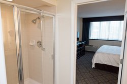  - Holiday Inn Airport Birmingham - I-20 & I-59, Exit 129