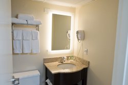  - Holiday Inn Airport Birmingham - I-20 & I-59, Exit 129